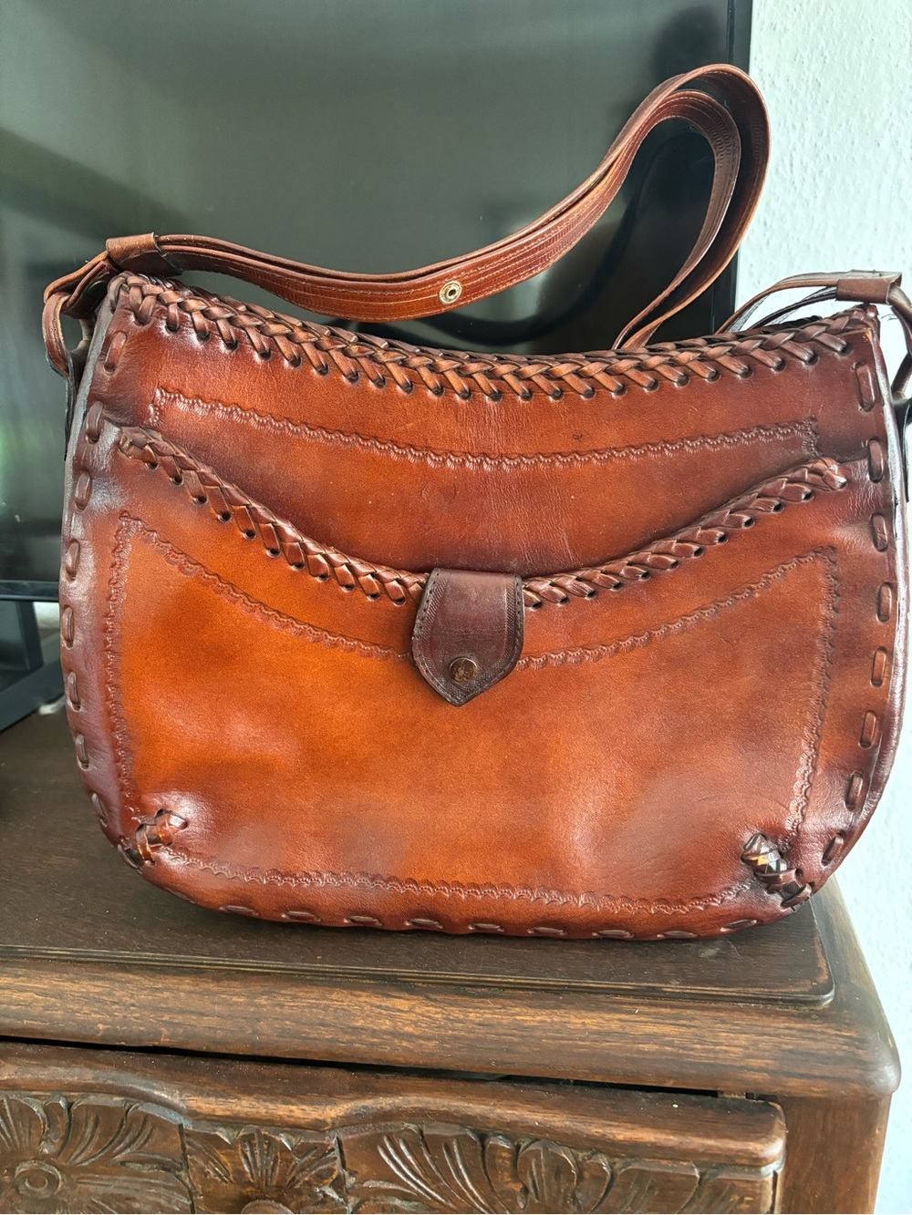 Vintage leather bag